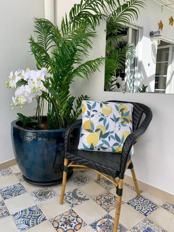 ファロ Fab'S House Bed & Breakfast エクステリア 写真
